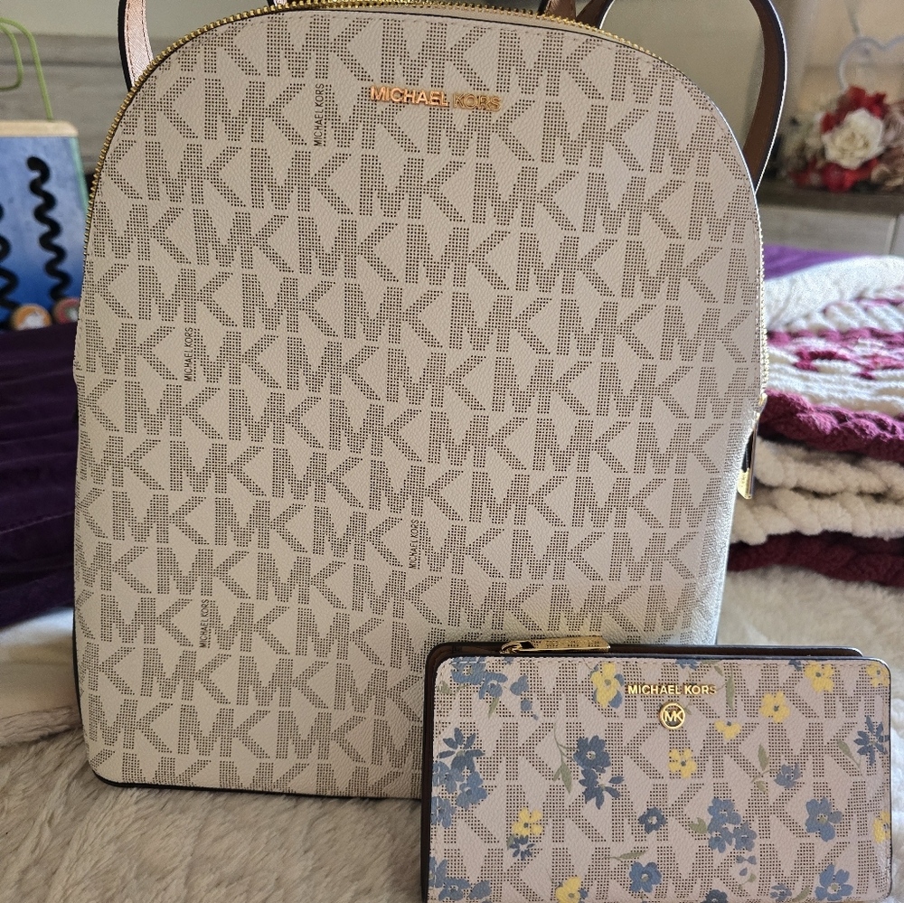 Michael Kors purse and wallet